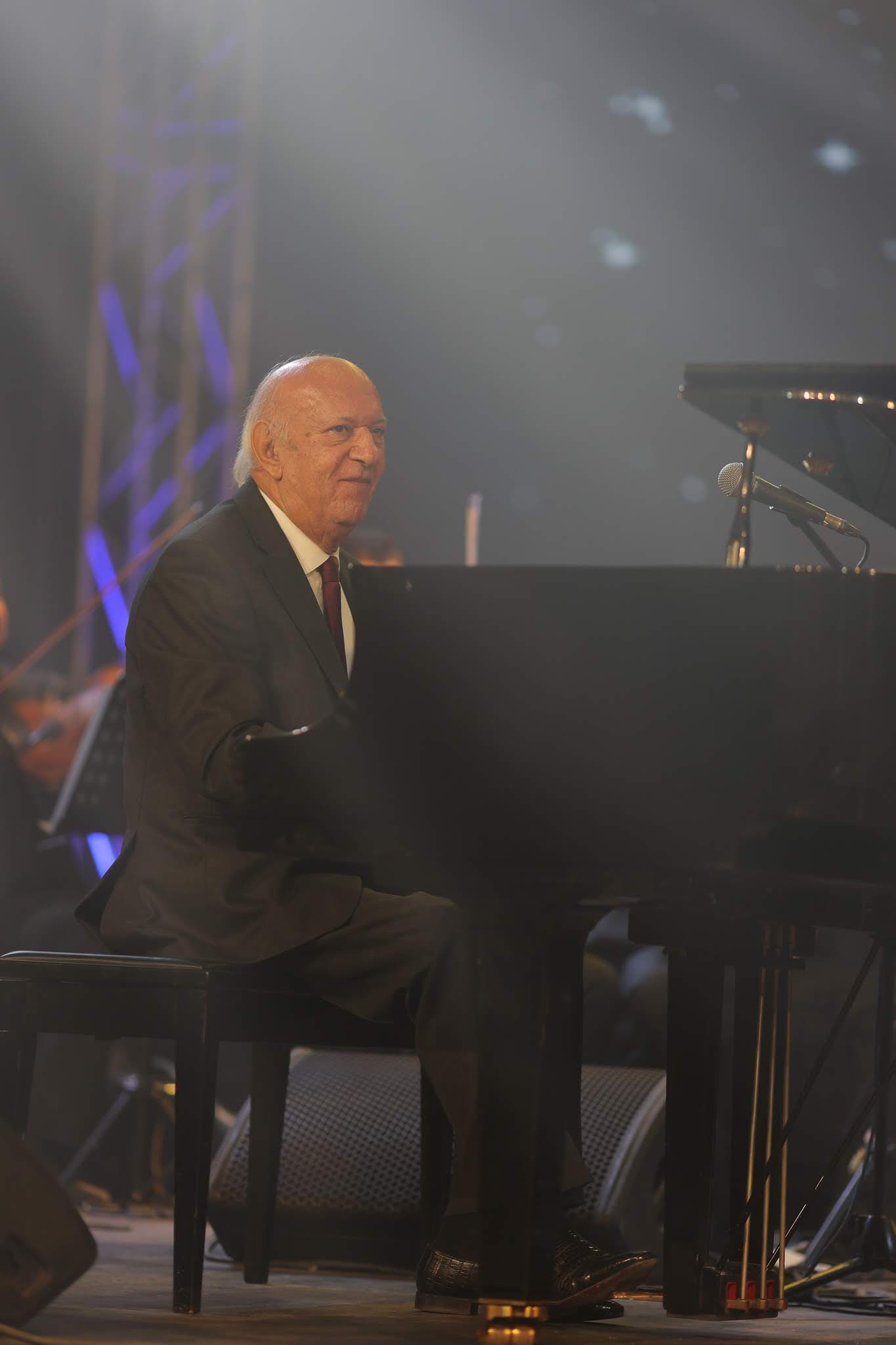 Luxury event with pianist